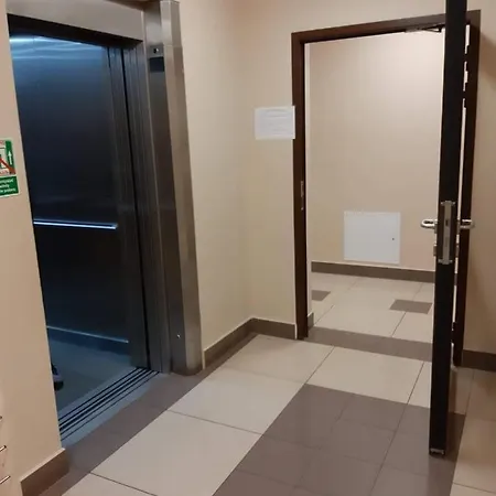 Miodowy Przy Plazy Daire *