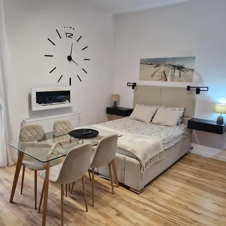 Miodowy Przy Plazy Daire Krynica Morska