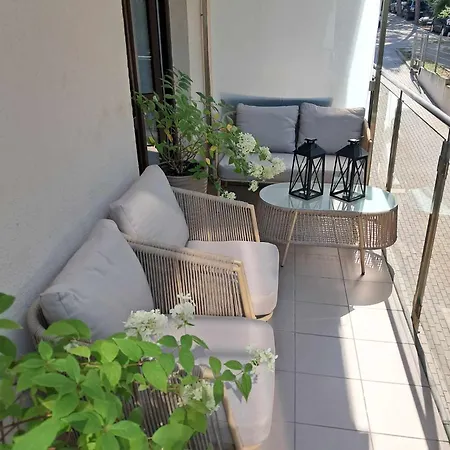 Miodowy Przy Plazy * קריניצה מורסקה