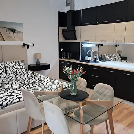 Miodowy Przy Plazy Daire